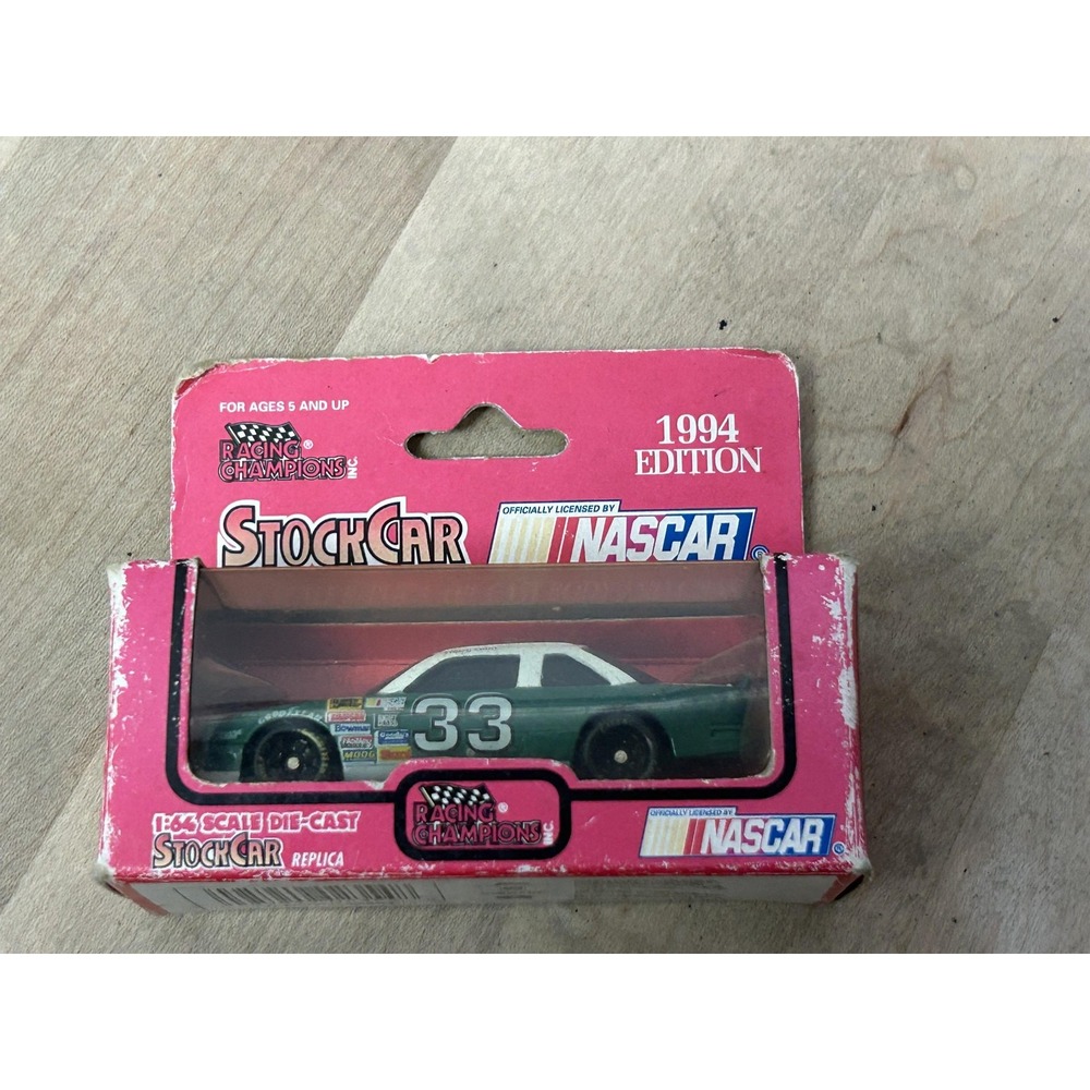Vintage 1994 Racing Champions NASCAR Stock Car‎ 1:64 Die-Cast Green #33